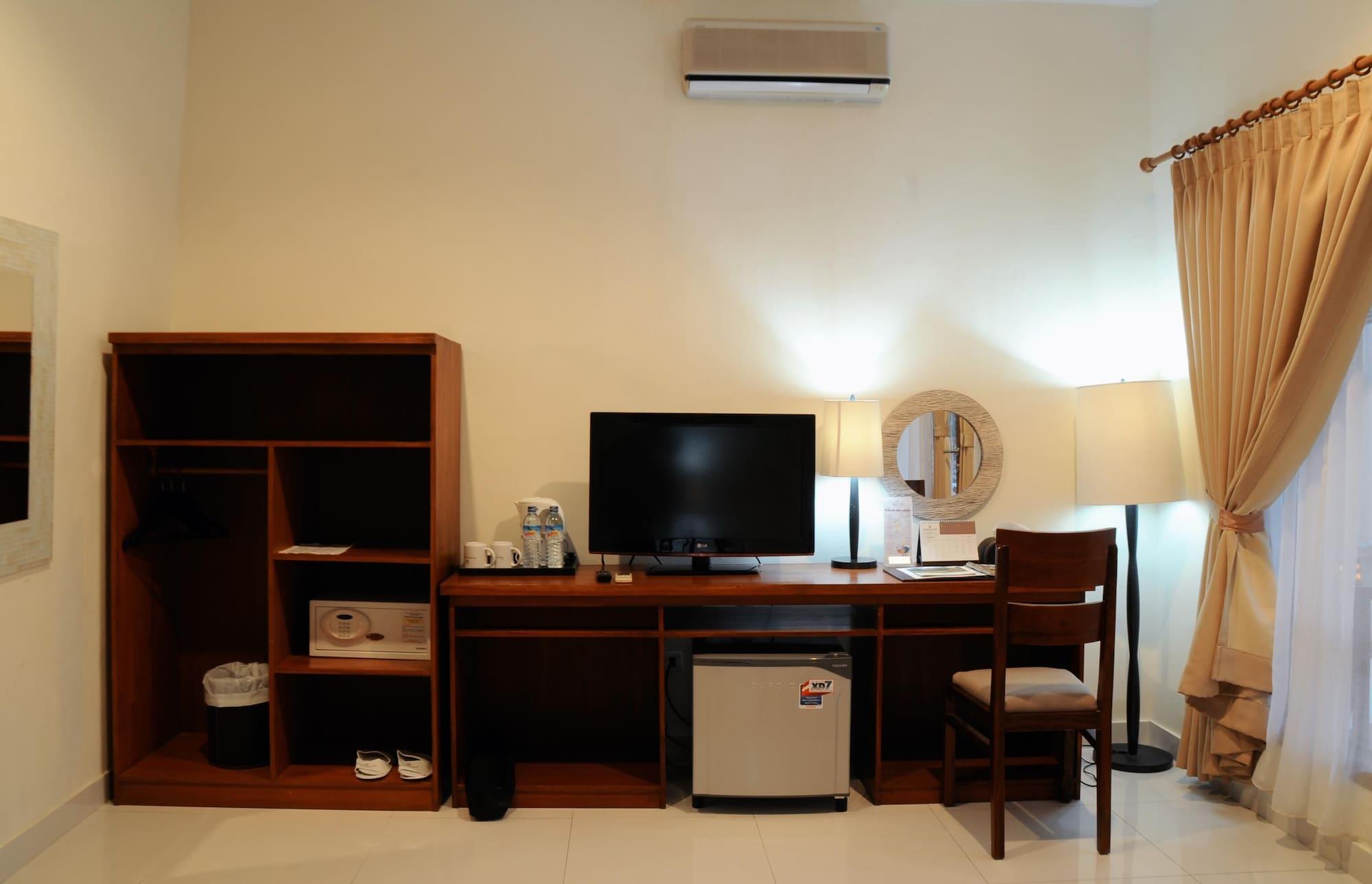 Jambuluwuk Oceano Resort
