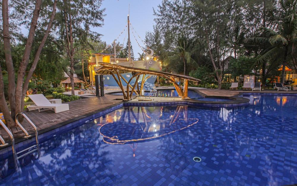 Resort Jambuluwuk Oceano
